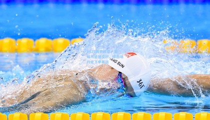 2025赛季终章，荣耀与遗憾交织，绿茵场约定下季再战