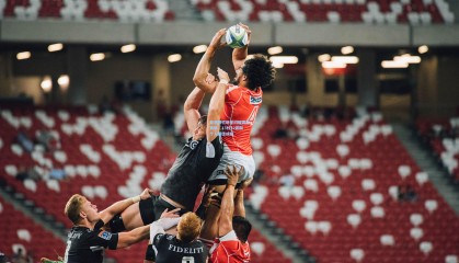 亚洲跨栏新星闪耀国际赛场，13秒12刷新个人最佳成绩